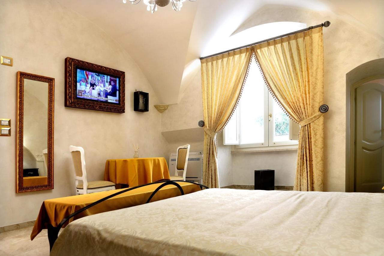 Palazzo Castiglione Bed & Breakfast Gallipoli Exterior foto