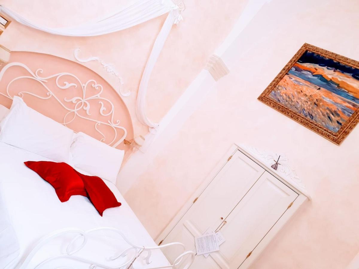 Palazzo Castiglione Bed & Breakfast Gallipoli Exterior foto